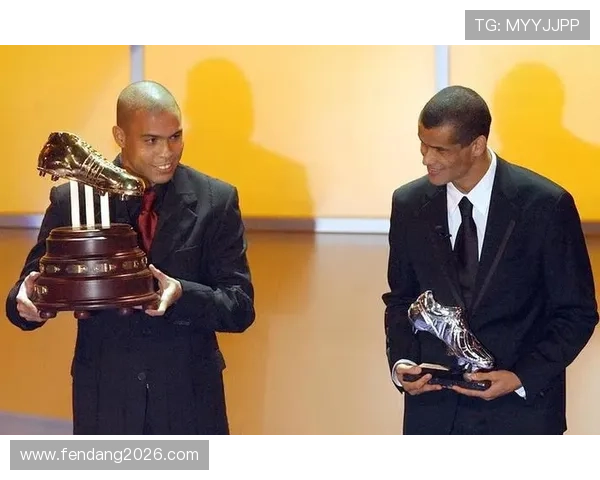 世界杯金靴奖历届得主是谁？他们的职业生涯和成就一览